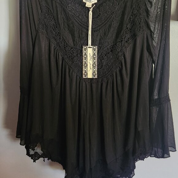 New Whimsigoth Festival Bell sleeve  Lace Top - Picture 2 of 7